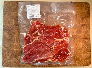 Арахис со вкусом охотничьих колбасок: Мясо Чипсы свиные 