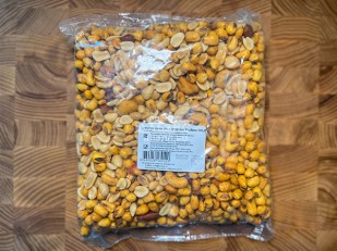 Гренки: Ореховая смесь ж/с с кукурузой со вкусом 