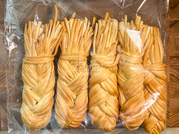 Сырный продукт ФЕРМЕРСКИЙ коса копченая в Иркутске