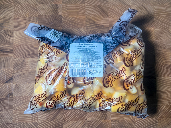 Сыр 1 кг ГОРНЫЙ СЫРОВАР (Бочонок копчёный с паприкой) в Иркутске